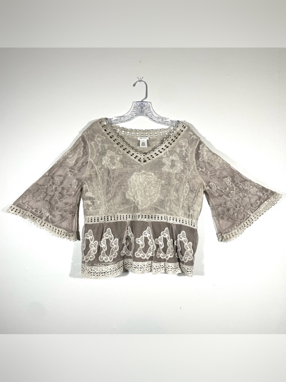 Ultra Pink Boho Embroidered Lace Crop Top fairycore cottagecore